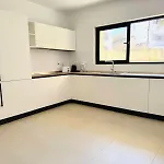Torri Katur 1 With Private Garden Apartment
