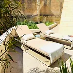 Torri Katur 1 With Private Garden *