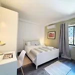 Apartment Torri Katur 1 With Private Garden